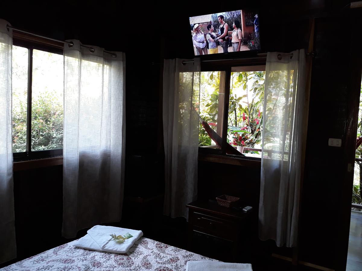 Cabinas Nirvana Ecolodge Cahuita Extérieur photo