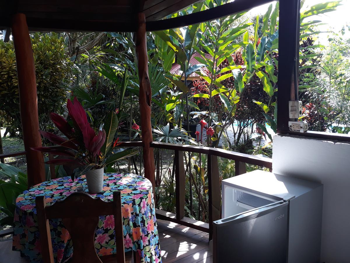 Cabinas Nirvana Ecolodge Cahuita Extérieur photo