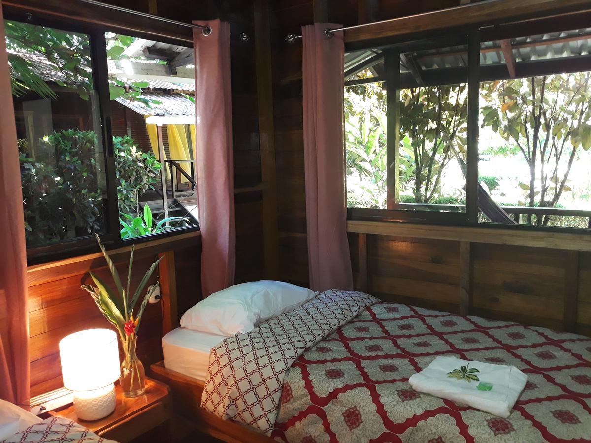 Cabinas Nirvana Ecolodge Cahuita Extérieur photo